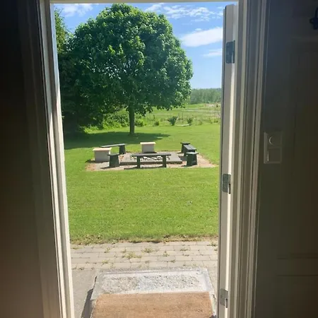 Holiday home Morellgarden
