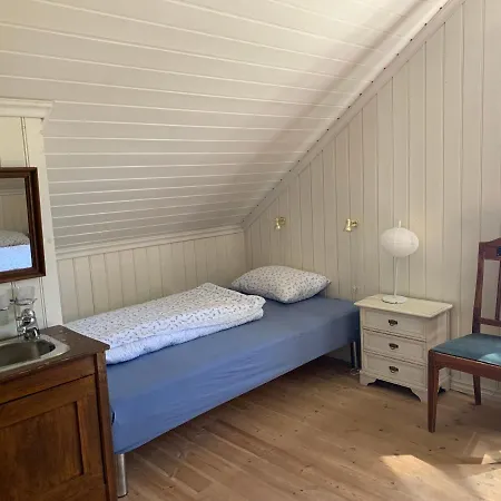 Holiday home Morellgarden