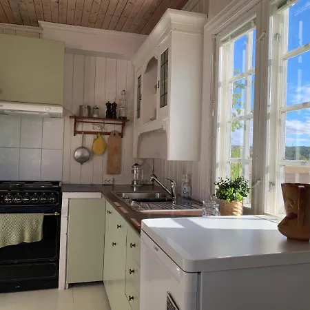 Holiday home Morellgarden Larvik